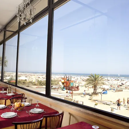 Blumen Ξενοδοχείο Ρίμινι