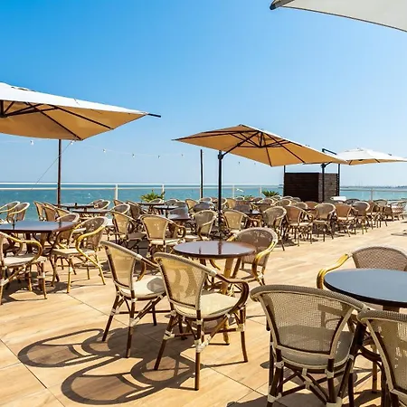 布鲁门酒店 酒店